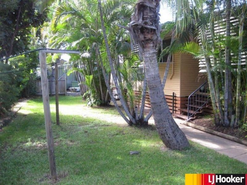 17 Laver Street, Moranbah QLD 4744