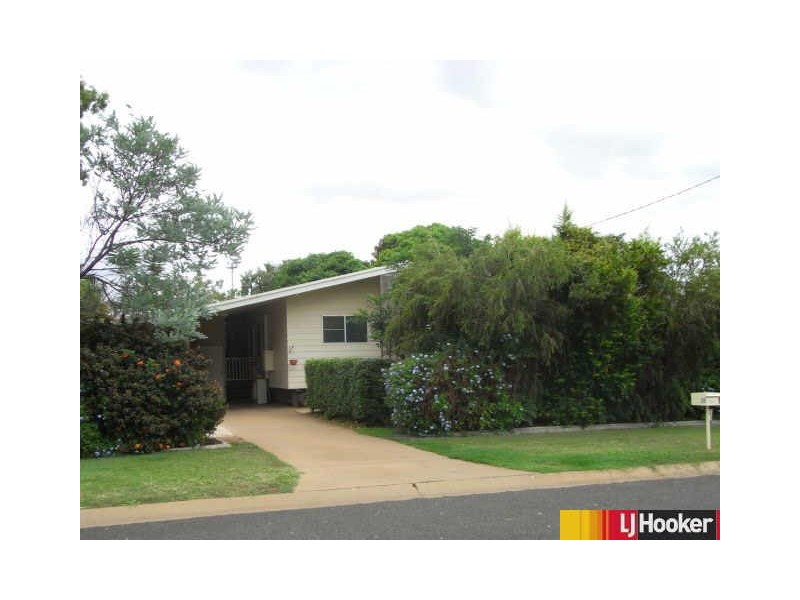 23 Flight Drive, Moranbah QLD 4744