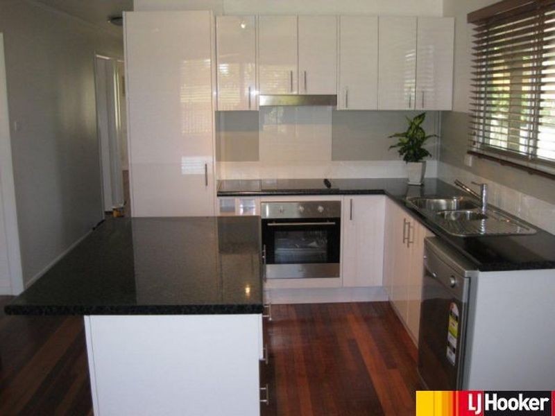88 Mills Avenue, Moranbah QLD 4744