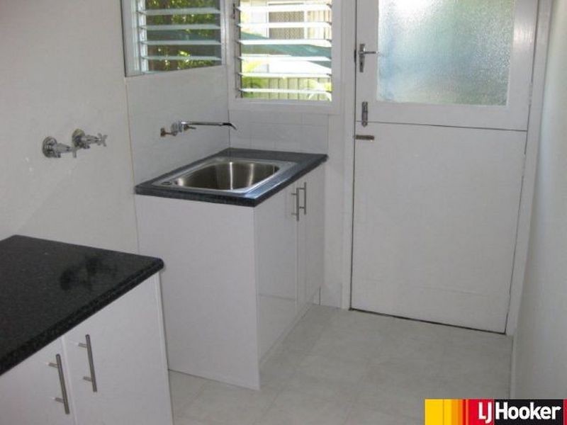 88 Mills Avenue, Moranbah QLD 4744