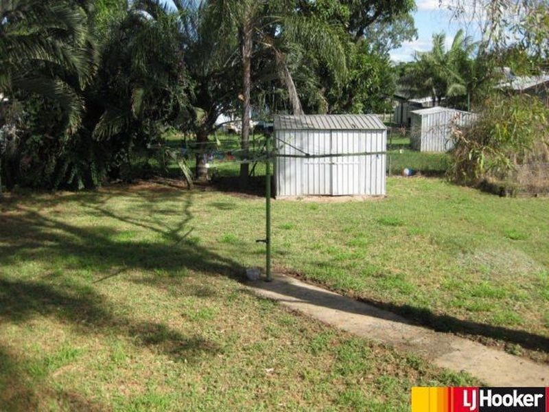 88 Mills Avenue, Moranbah QLD 4744