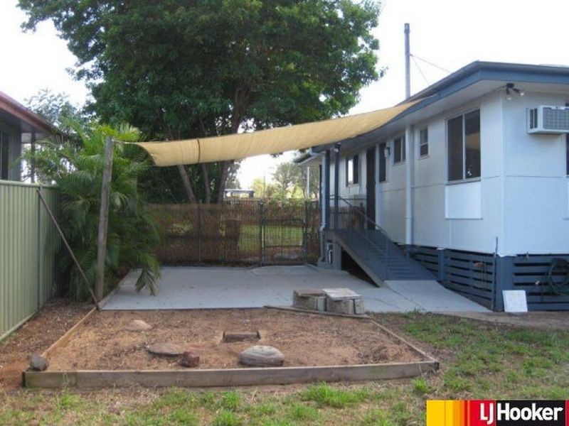 88 Mills Avenue, Moranbah QLD 4744