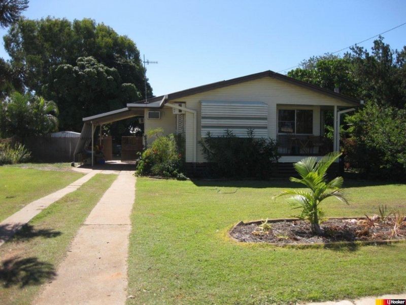 17 Belyando Avenue, Moranbah QLD 4744
