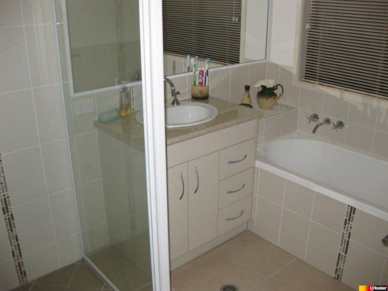 46 Lambert Drive, Moranbah QLD 4744