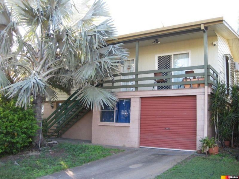 17 Wickham Street, Moranbah QLD 4744