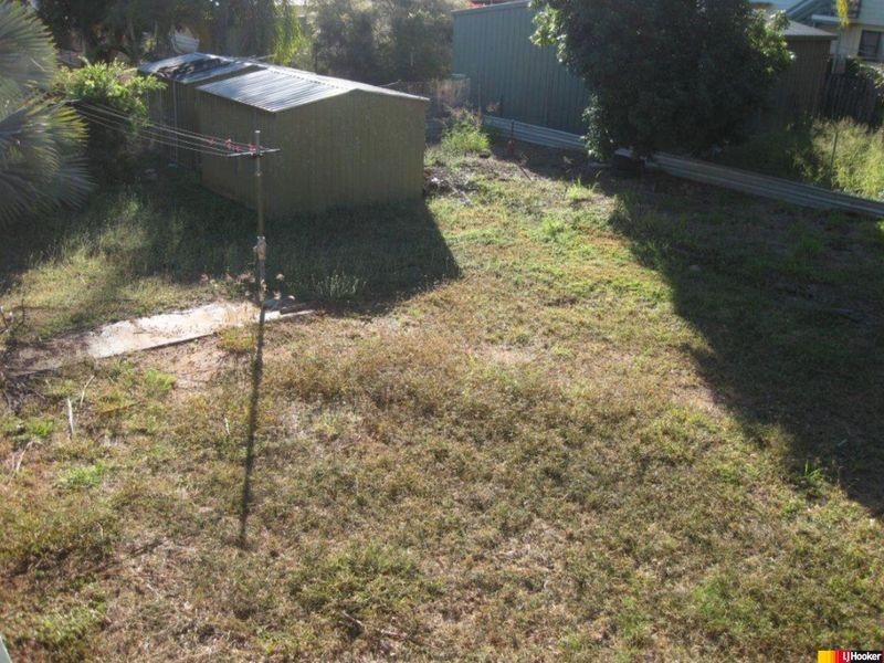 17 Wickham Street, Moranbah QLD 4744