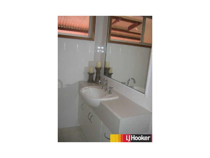 40 Leichhardt Drive, Moranbah QLD 4744