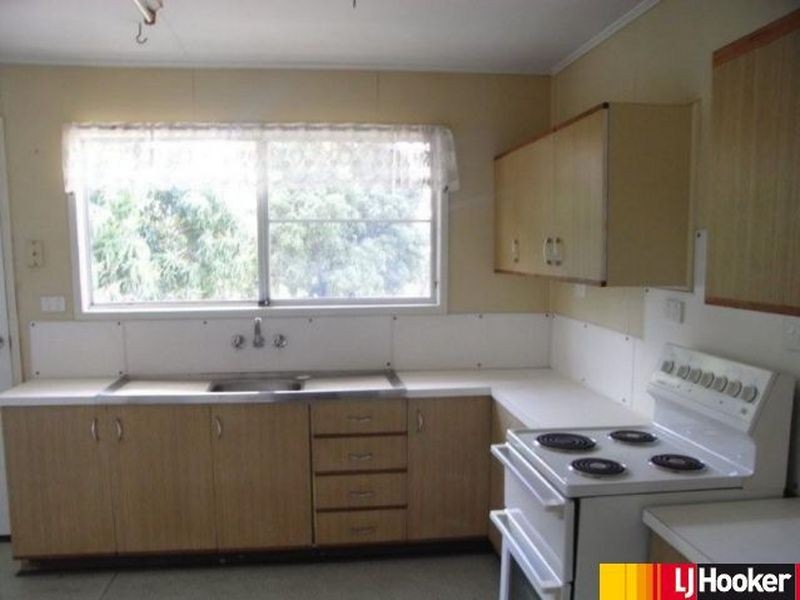 21 McCool Street, Moranbah QLD 4744