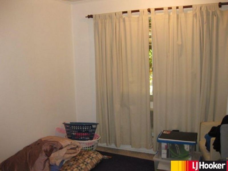 6 Lawson Drive, Moranbah QLD 4744