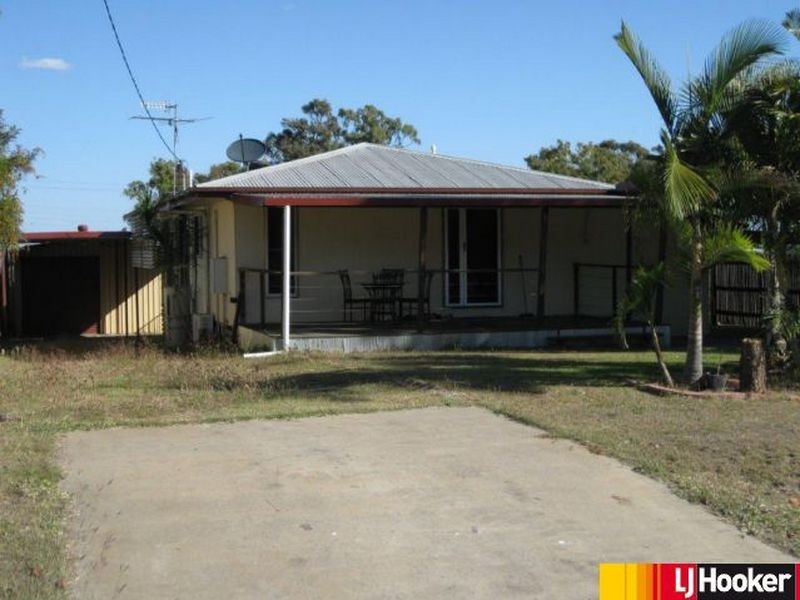 1 Lyons Court, Moranbah QLD 4744