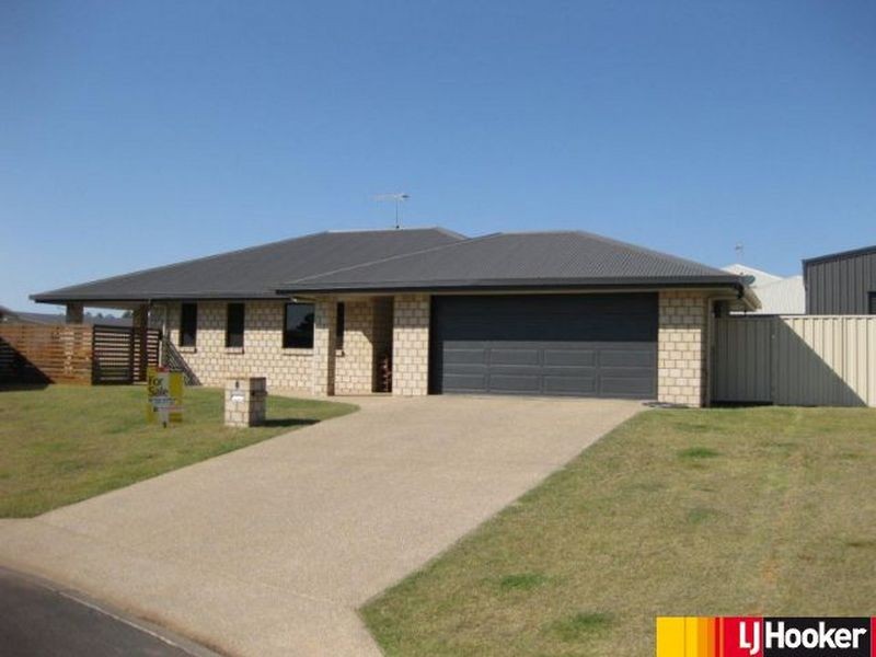 6 Bligh Court, Moranbah QLD 4744