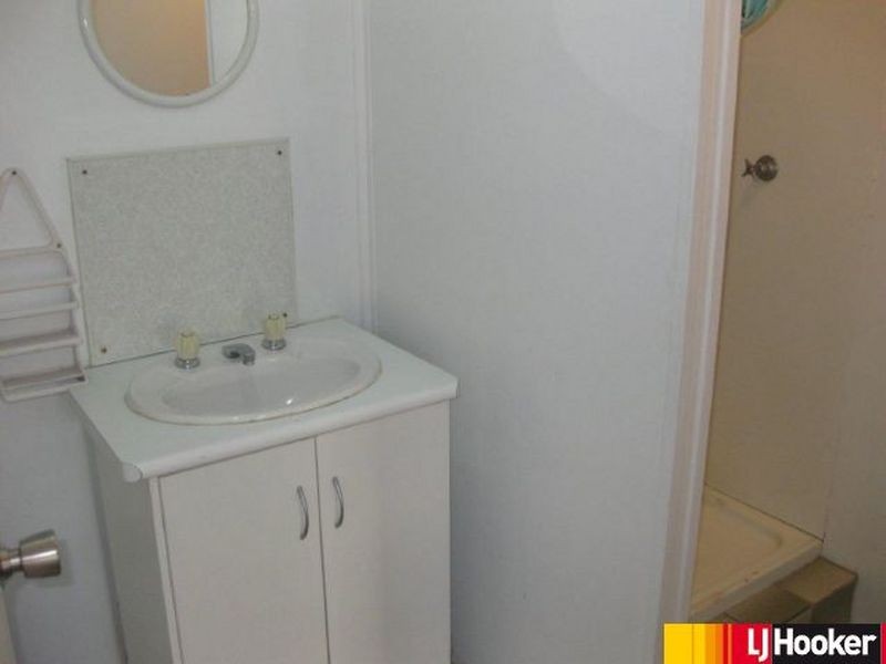 9 Yeates Street, Moranbah QLD 4744