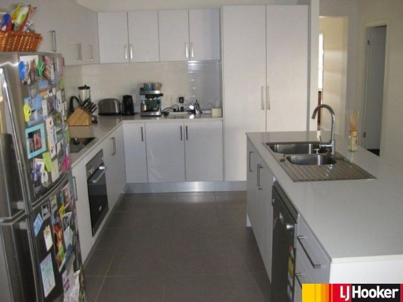 61 Hannay Street, Moranbah QLD 4744