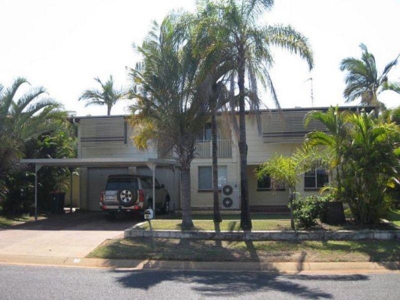 23 McCool Street, Moranbah QLD 4744