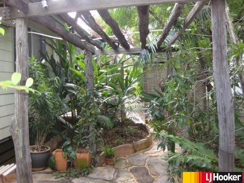 41 Ney Street, Moranbah QLD 4744