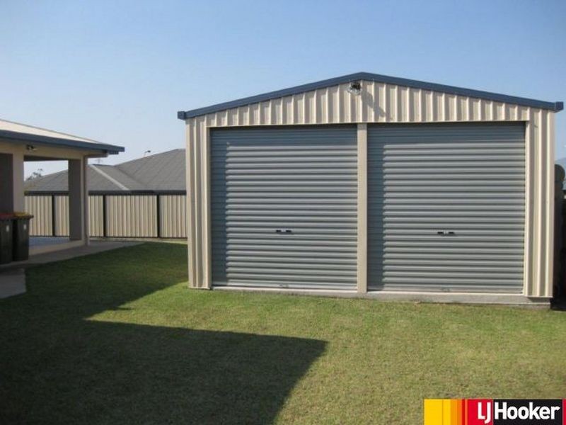 9 Macpherson St, Moranbah QLD 4744