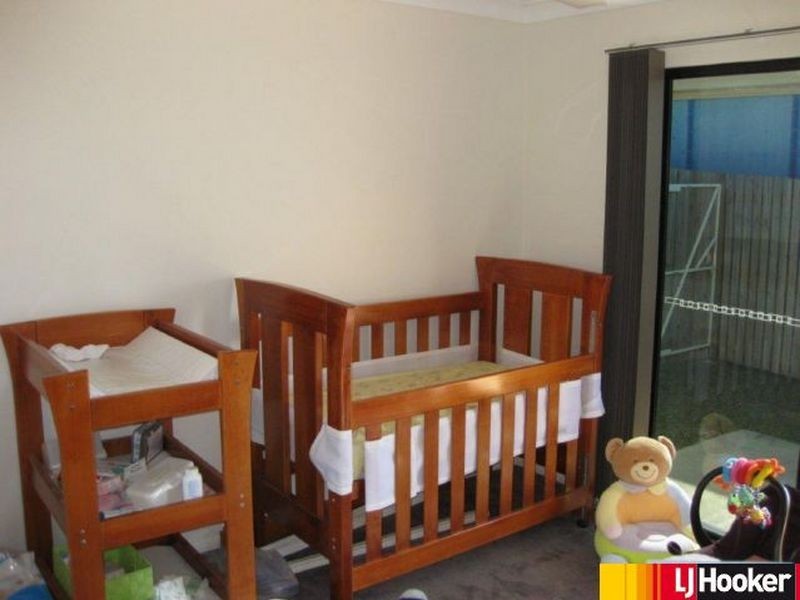 9 Macpherson St, Moranbah QLD 4744