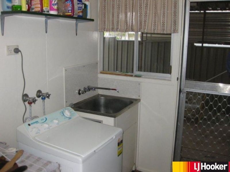 32 Archer Drive, Moranbah QLD 4744