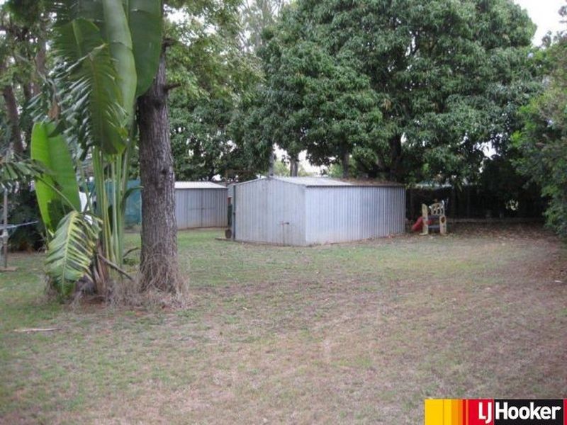 10 Sinnott Court, Moranbah QLD 4744