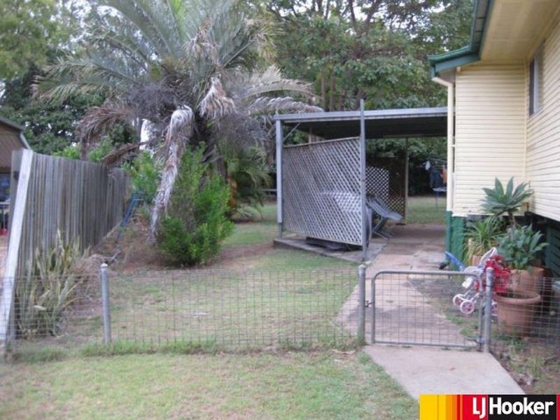 10 Sinnott Court, Moranbah QLD 4744