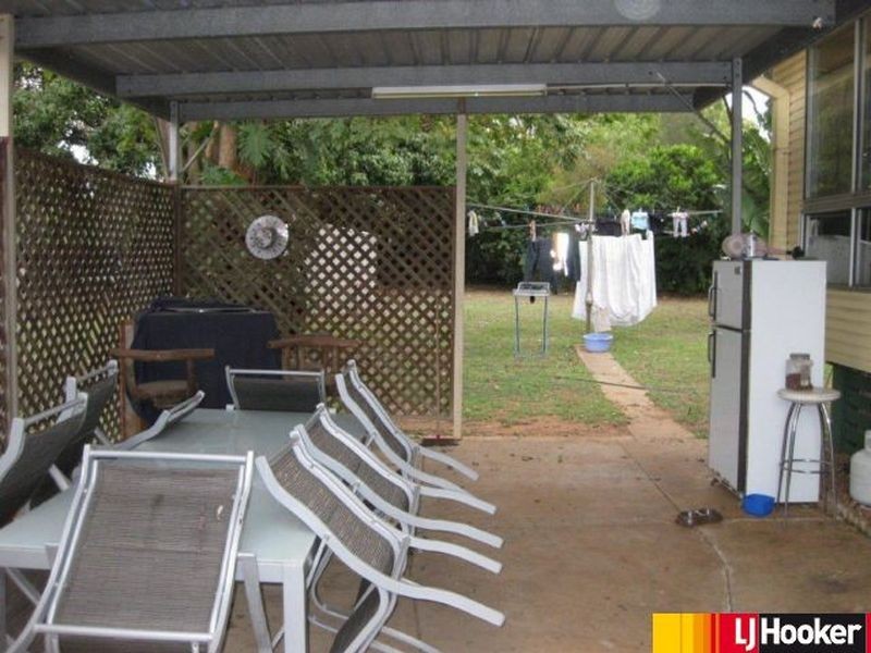 10 Sinnott Court, Moranbah QLD 4744