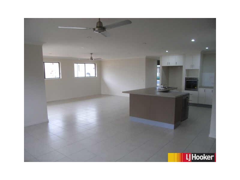 36 Lambert Drive, Moranbah QLD 4744