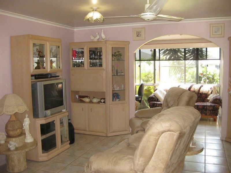 55 Shannon Drive, Moranbah QLD 4744