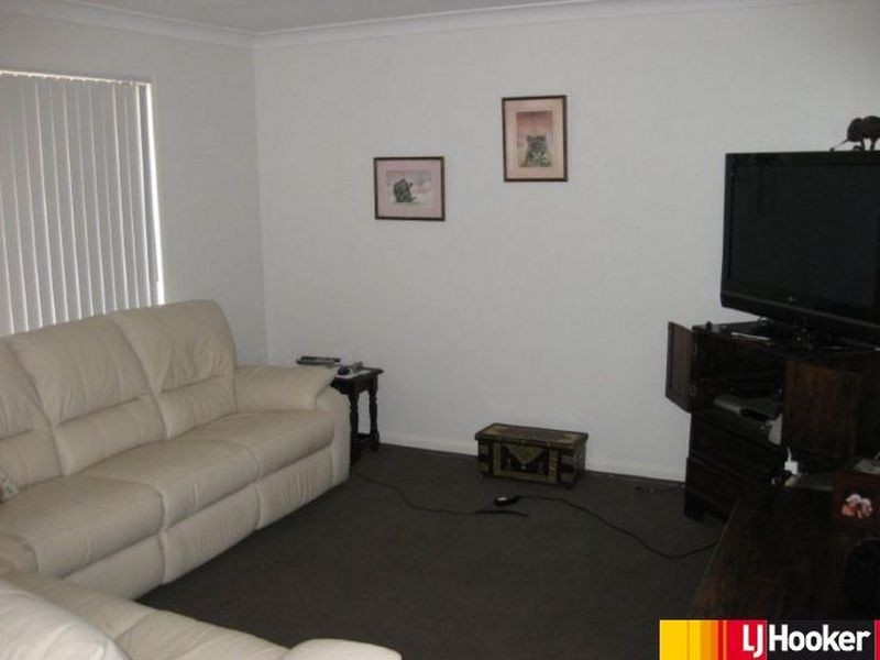 95 Utah Drive, Moranbah QLD 4744