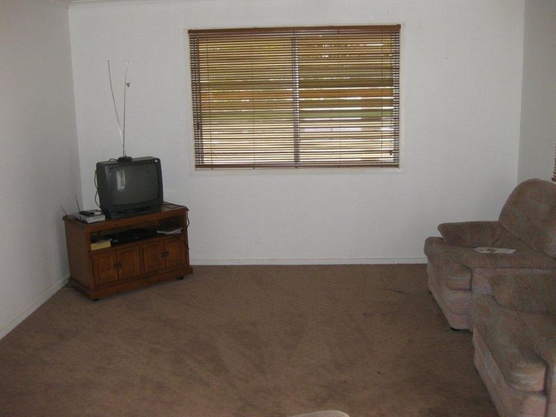 66 Yeates Street, Moranbah QLD 4744