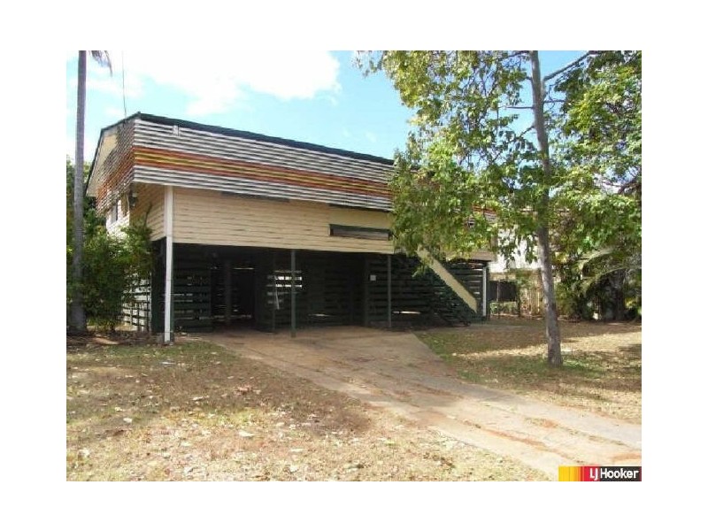 21 McCool Street, Moranbah QLD 4744