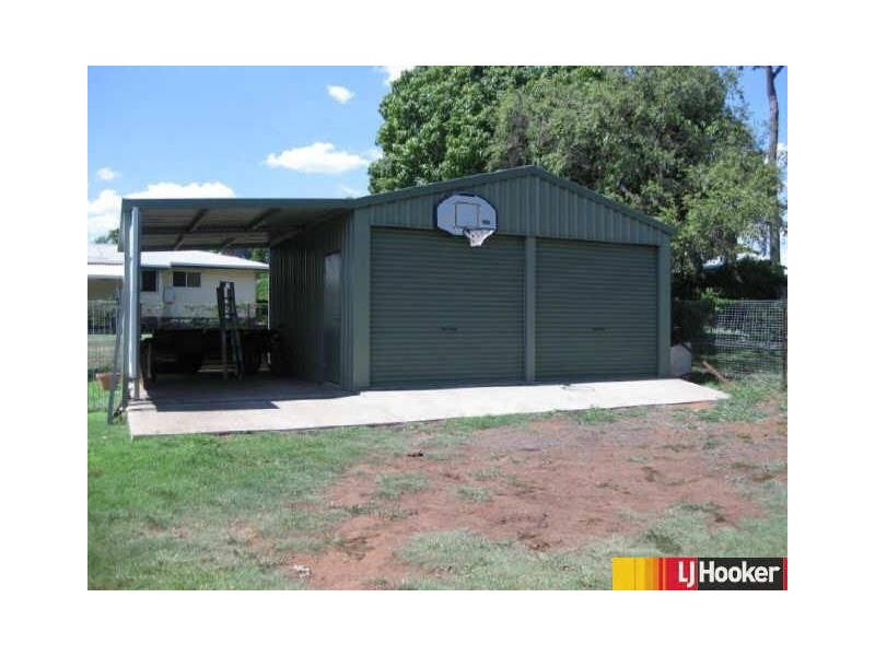 6 Turner Court, Moranbah QLD 4744