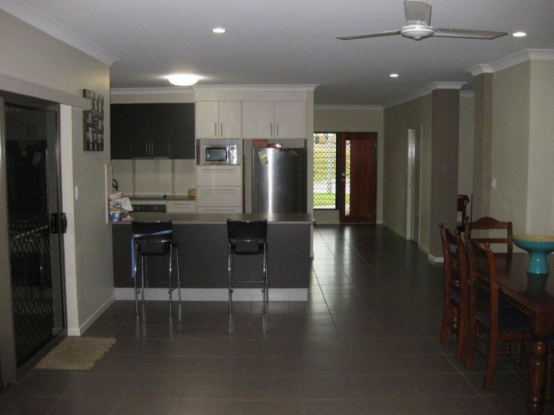 1 Langford Court, Moranbah QLD 4744