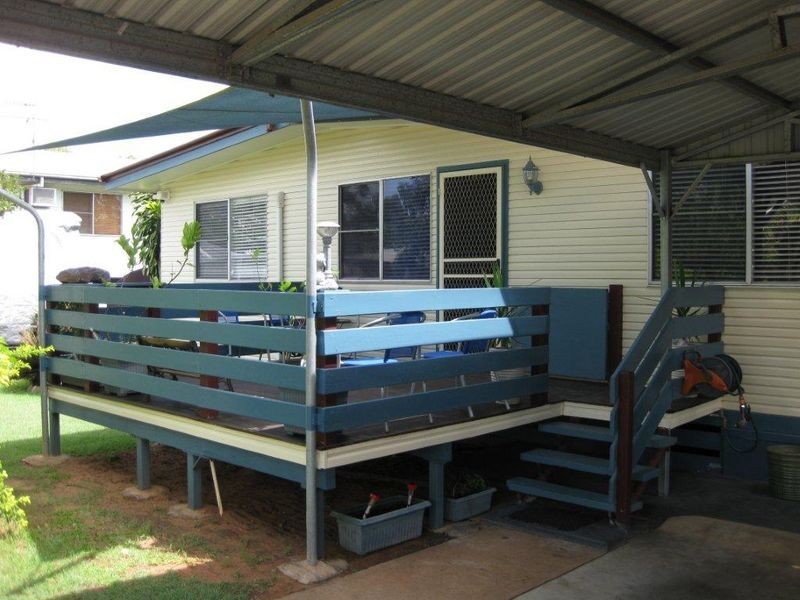 11 Rolfe Street, Moranbah QLD 4744