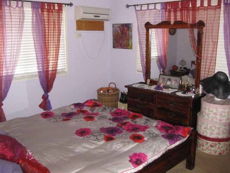 5 Beetson Street, Moranbah QLD 4744