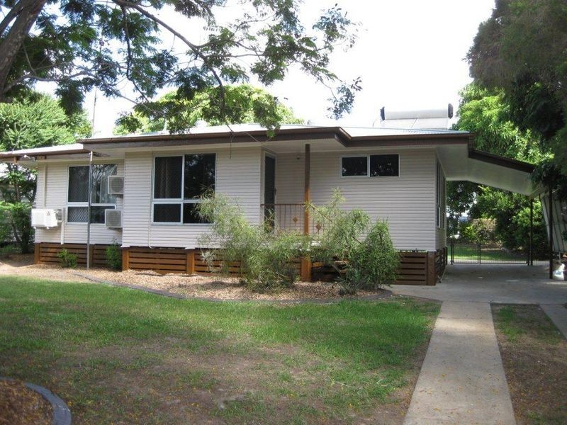 18 Herbert Court, Moranbah QLD 4744