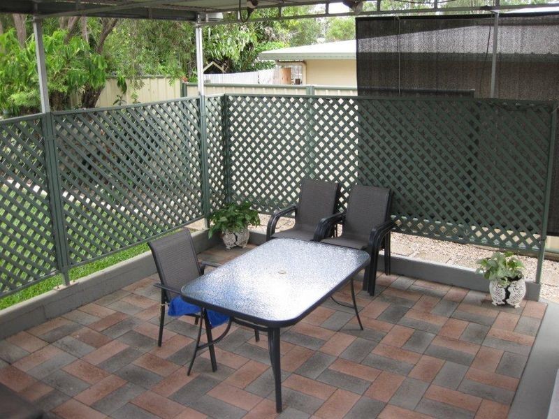 16 Leslie Drive, Moranbah QLD 4744