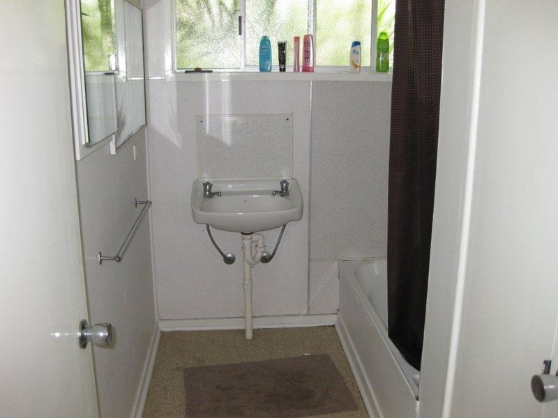 20 Burke Drive, Moranbah QLD 4744