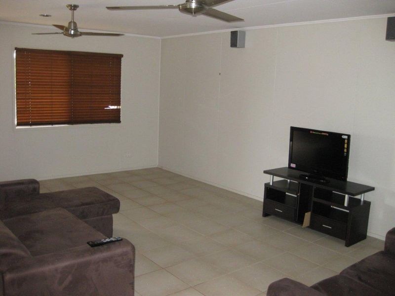 14 Burke Drive, Moranbah QLD 4744