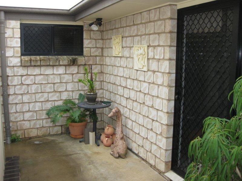 100 Clements Street, Moranbah QLD 4744