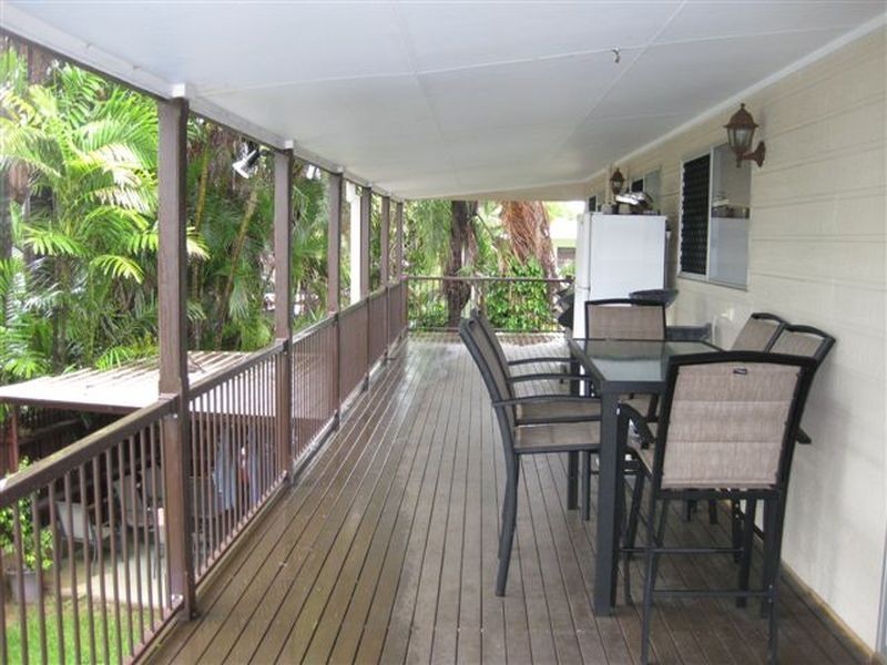 40 Shannon Drive, Moranbah QLD 4744
