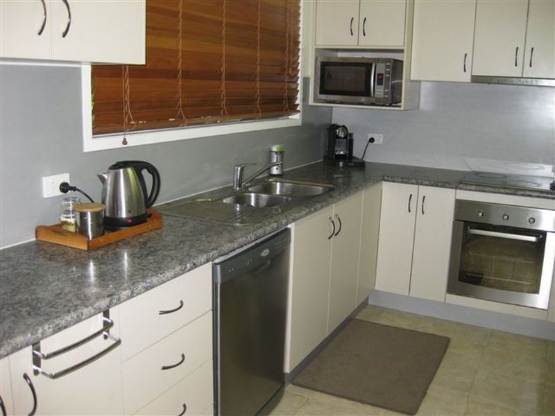 40 Shannon Drive, Moranbah QLD 4744