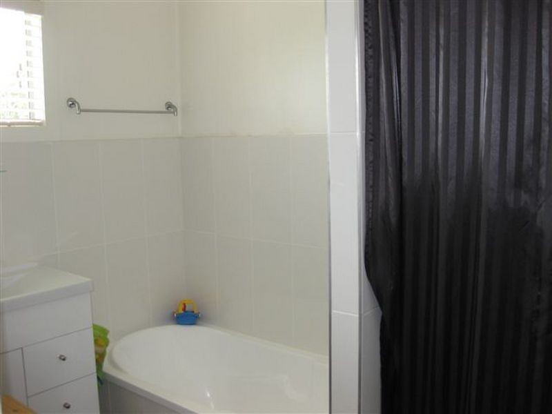 21 Mackay Street, Moranbah QLD 4744