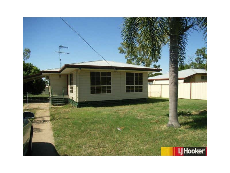 22 Leichhardt Drive, Moranbah QLD 4744