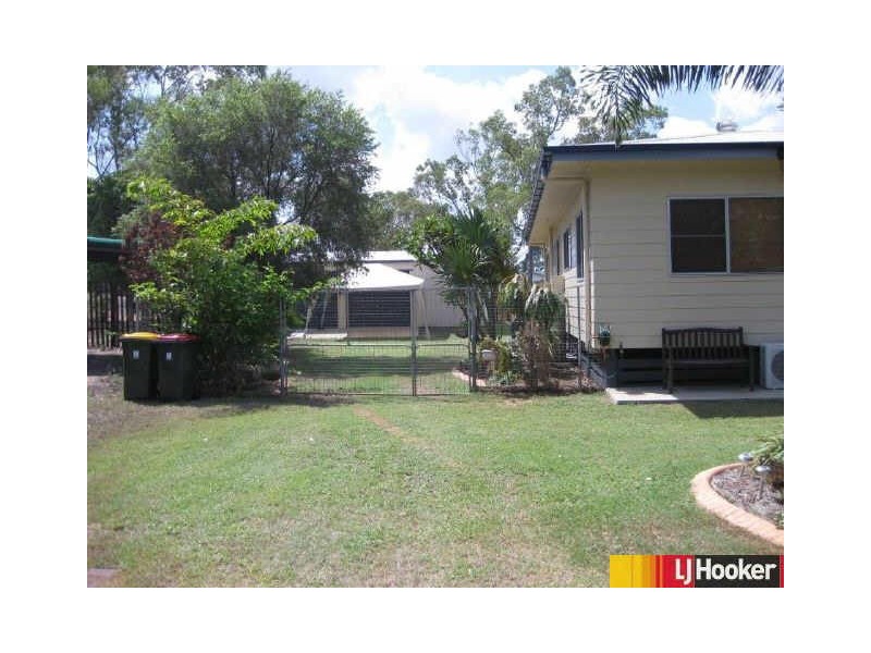 37 Goolagong Crescent, Moranbah QLD 4744