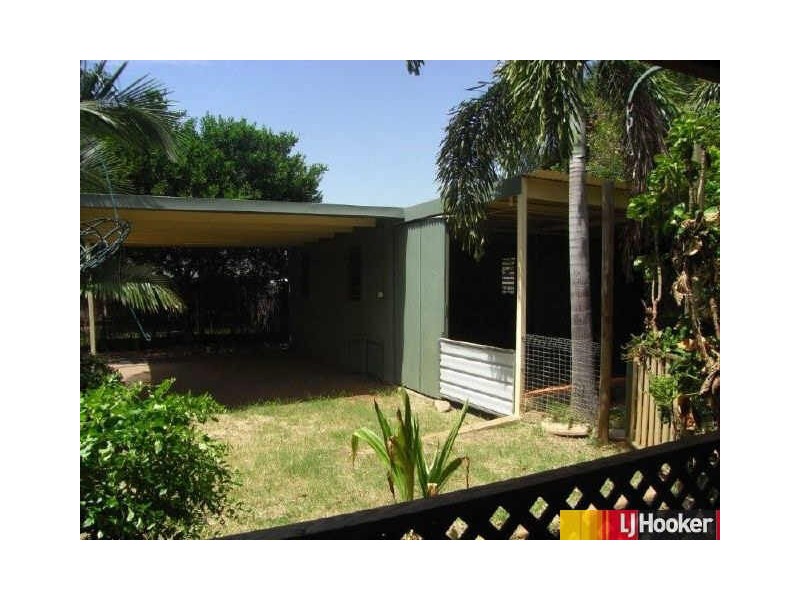 1 Burke Drive, Moranbah QLD 4744