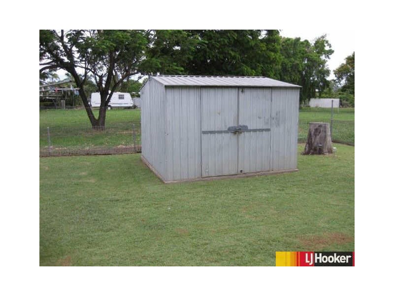 15 Queen Elizabeth Drive, Dysart QLD 4745