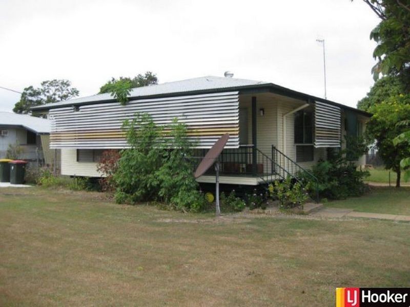2 Cobb Court, Moranbah QLD 4744