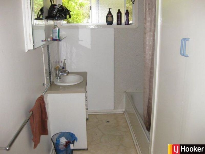 2 Cobb Court, Moranbah QLD 4744