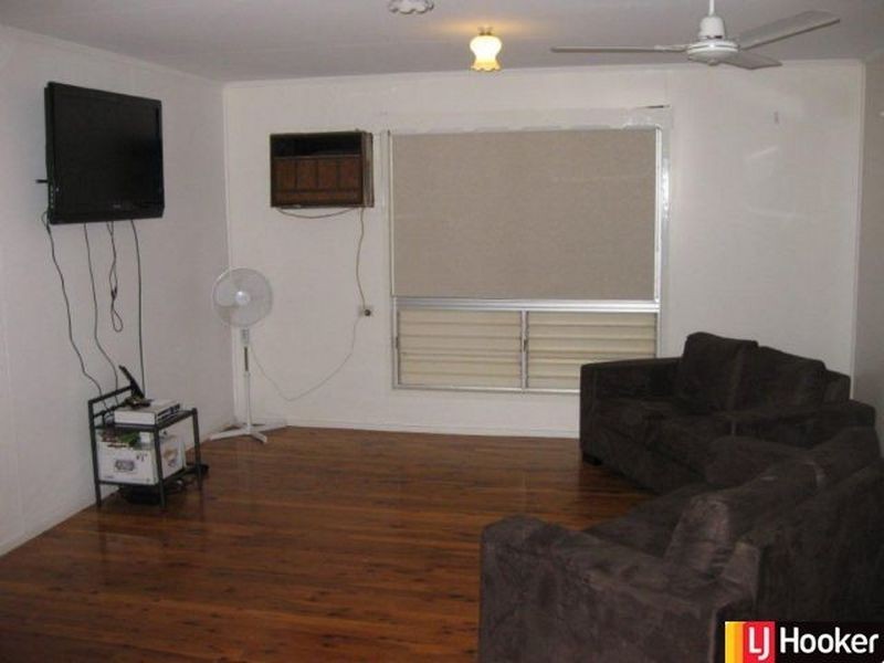 2 Cobb Court, Moranbah QLD 4744