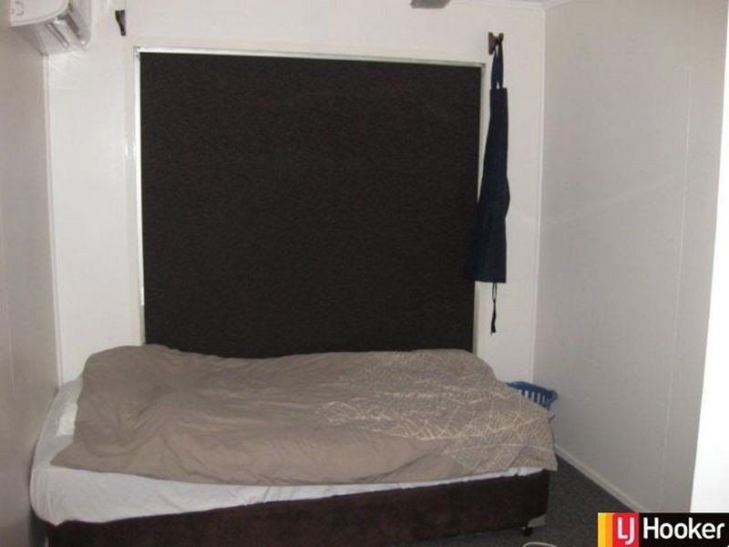 2 Cobb Court, Moranbah QLD 4744